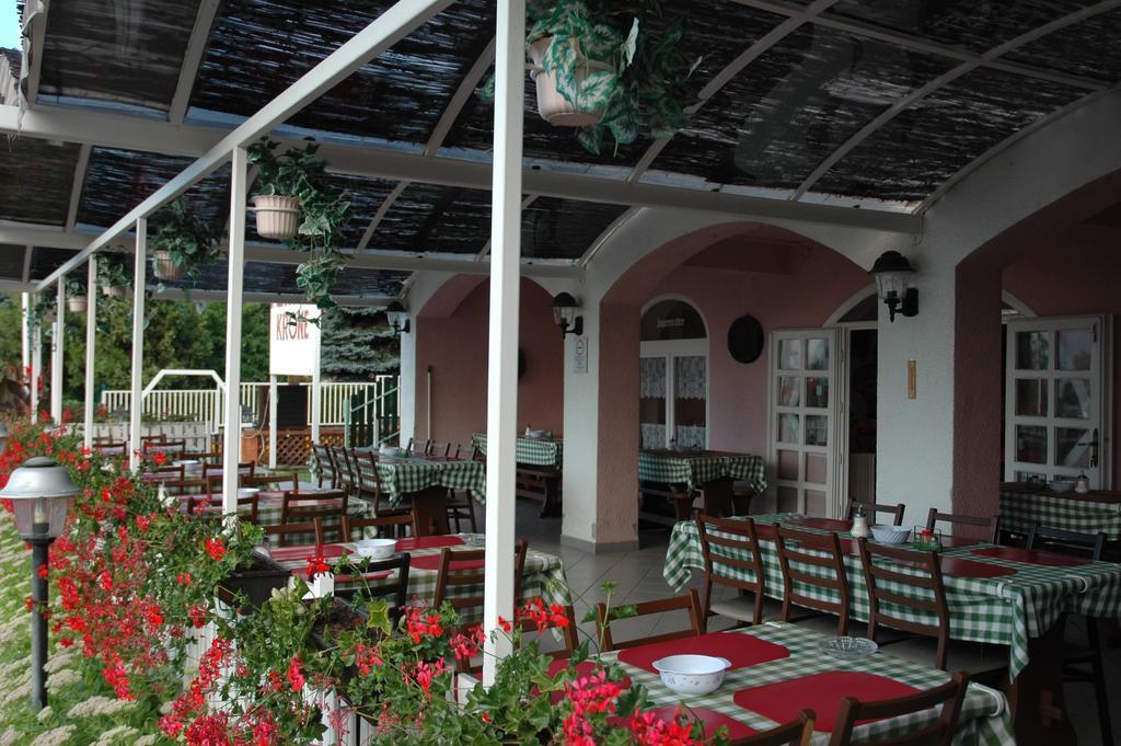 Korona Panzio Bed & Breakfast Balatonfured Ngoại thất bức ảnh